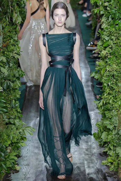 Look 53